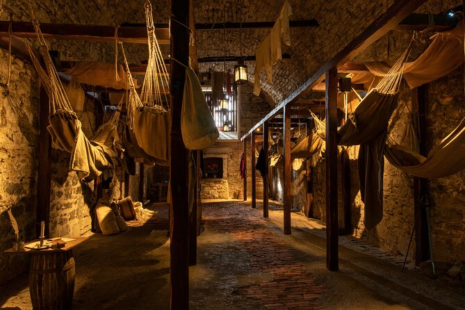 Edinburgh Castle: Guided Walking Tour with Entry Ticket - Price and Logistics: What $51.32 Covers and How to Judge It