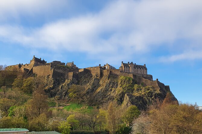 Edinburgh Castle Highlights Tour with Tickets, Map, and Guide - Price, timing, and seasonal schedule realities