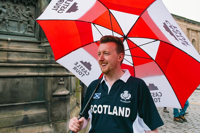 Edinburgh Castle Tickets & Tour - Local Scottish Guide In a Kilt - The One O’Clock Gun: getting the timing right (when your slot lines up)