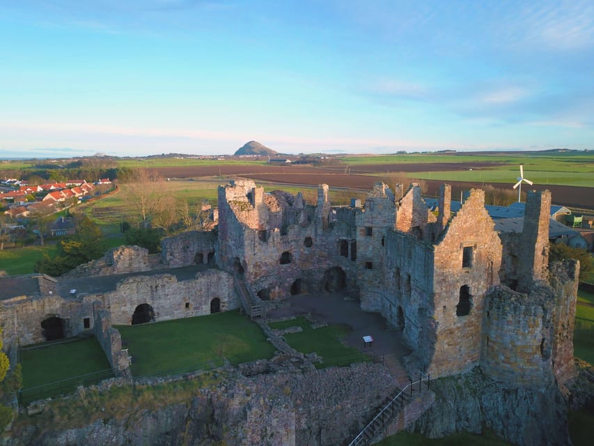 Edinburgh: East Lothian Highlights - Guides and the small-group feel: why the ride matters
