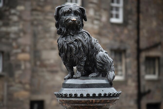 Edinburgh Full Day Walking Tour with Castle Included -Small Group - High Street lunch and the Royal Mile reset