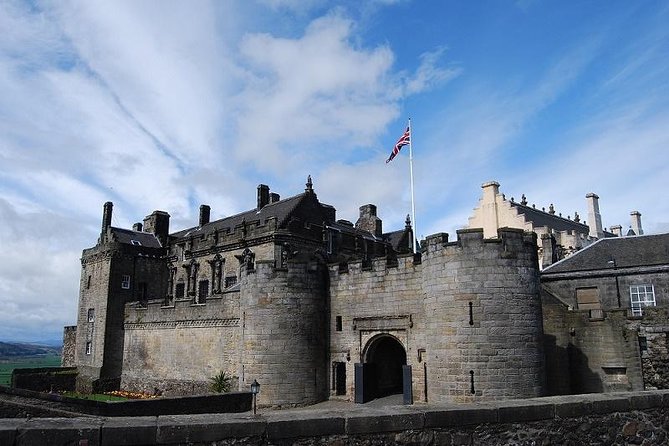 Edinburgh: Loch Lomond, Stirling Castle and the Kelpies Day Tour - Stirling Castle: the history stop that anchors the whole day