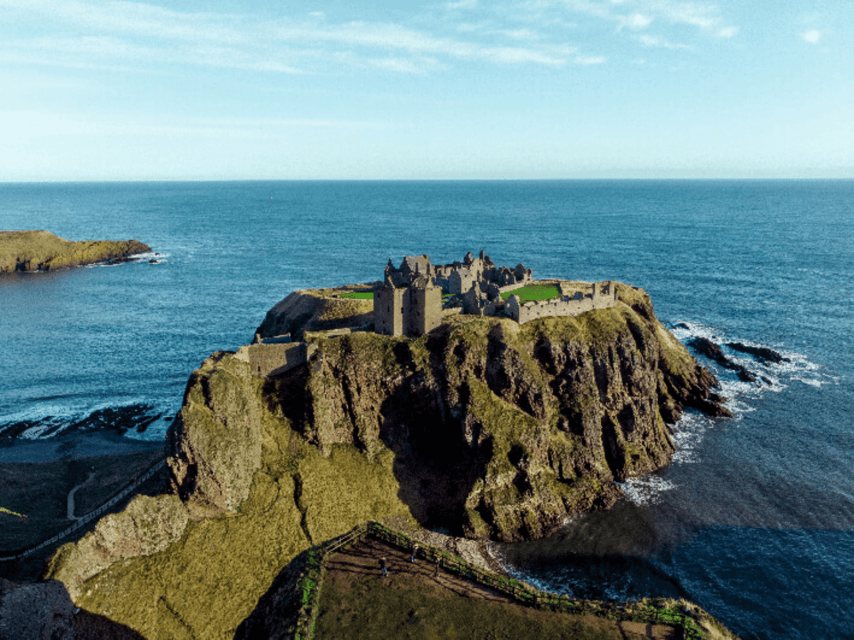 Edinburgh: St Andrews, Dunnottar Castle & Falkland Tour - Key things to know before you go