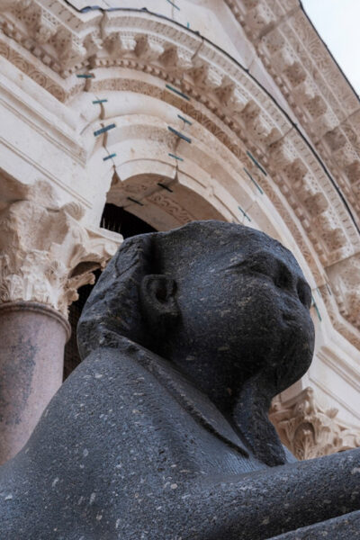 Essential Diocletian's Palace Tour for First-Time Visitors - Golden Gate to People’s Square: the power layout behind the streets