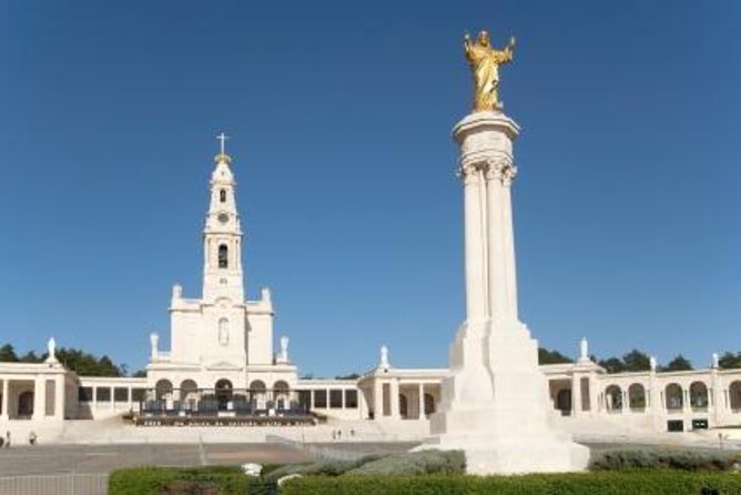 Fatima Sanctuary, Pena Palace & Nazare's Big Wave from Lisbon - Pena Palace Exterior: The Royal-Artist Factor You’ll Want to See