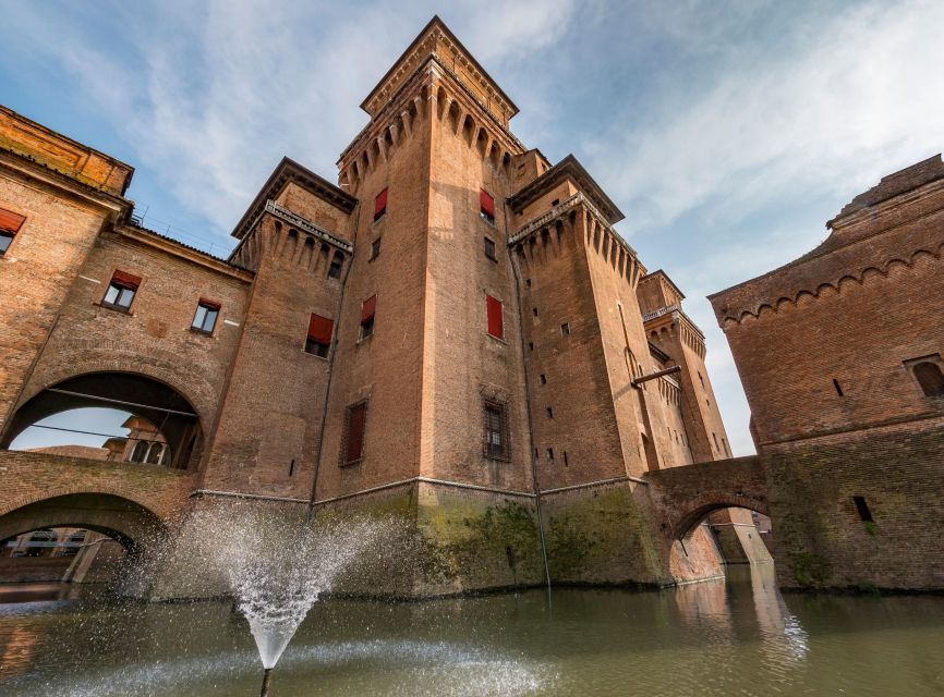 Ferrara: Estense Castle Guided Tour - Estense Castle in Ferrara: why it’s more than just impressive walls
