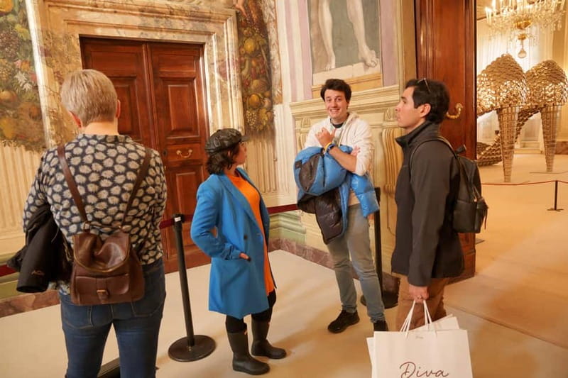 Florence: Palatina Gallery and Pitti Palace Guided Tour - What to bring and what to leave behind
