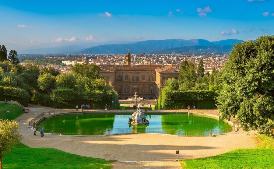 Florence: Palatina Gallery & Pitti Palace Guided Tour - Palazzo Pitti in 90 minutes: what this tour really does for you