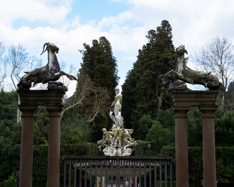 Florence: Pitti Palace and Boboli Gardens Walking Tour - Group vs Private: Who This Tour Fits Best