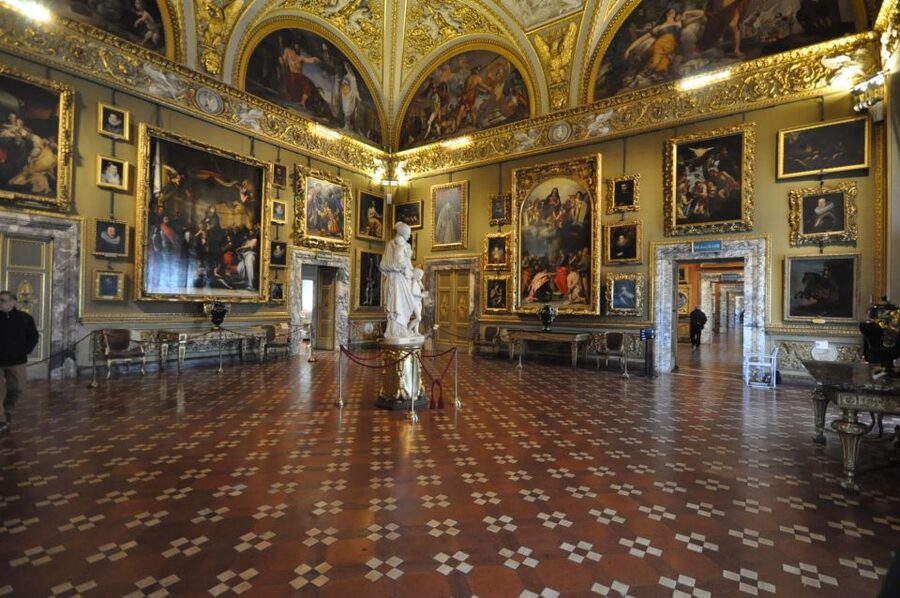 Florence: Pitti Palace, Boboli Garden, Palatine Gallery Tour - Fresco, restoration, and what guides bring to the story