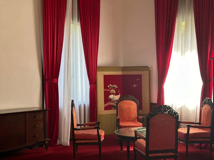 Free E-Sim War Remnants Museum & Independence Palace Tour - A guide is the difference between visiting and understanding
