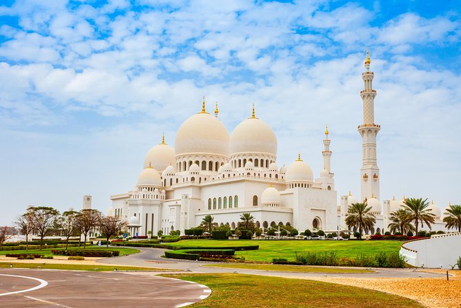 From Abu Dhabi: Grand Mosque, Qasr Al Watan Palace & Etihad Tower - The Human Part: Guides Who Keep the Day From Feeling Rushed