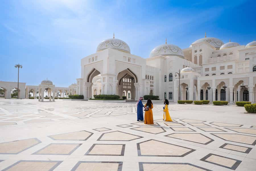 From Abu Dhabi: Grand Mosque, Royal Palace& Heritage Village - Key things that make this Abu Dhabi loop worth it