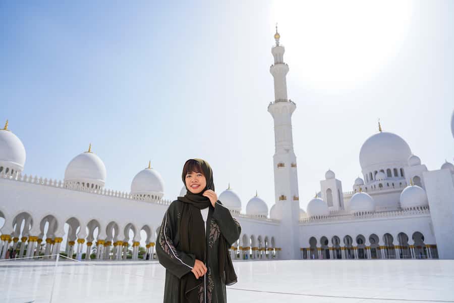 From Abu Dhabi: Grand Mosque, Royal Palace& Heritage Village - Heritage Village: desert life, live crafts, and market time you’ll actually use