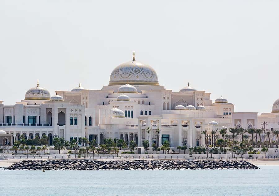 From Abu Dhabi: Grand Mosque, Royal Palace& Heritage Village - Who should book this Abu Dhabi tour, and who should skip it