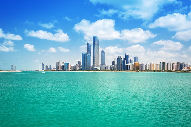 From Abu Dhabi: Sheikh Zayed Mosque, Royal Palace & Etihad Tower - Etihad Towers: A Movie-Remembered Landmark with a Short, Sweet Visit