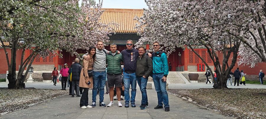 From Beijing: Mutianyu Great Wall & Summer Palace Day Tour - Guide Quality: What Turns a Good Tour into a Great Day