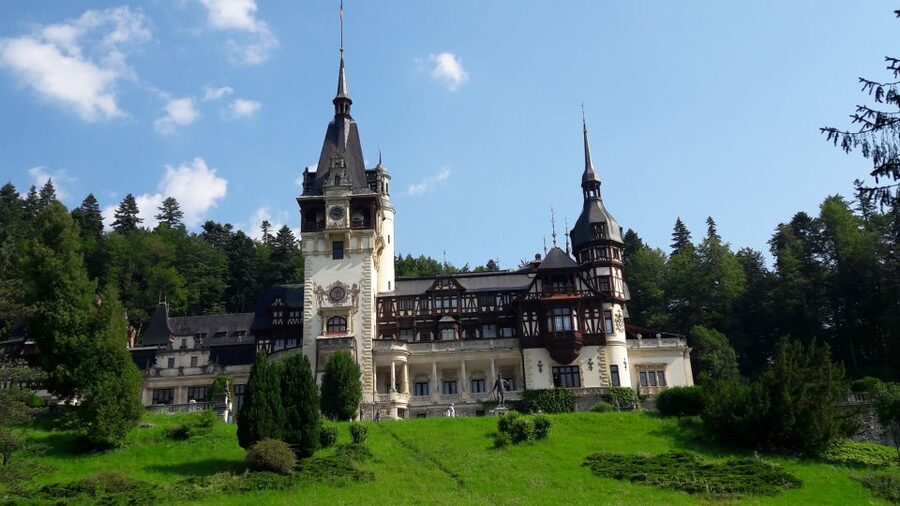 From Brasov: Peles Castle, Bran Castle & Cantacuzino Castle - Who Should Book This Tour from Brașov?
