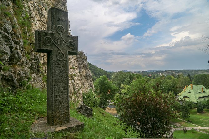 From Brasov: Small-group tour Bran, Rasnov, and Peles Castles - Lunch and breaks: flexible stops beat rigid schedules