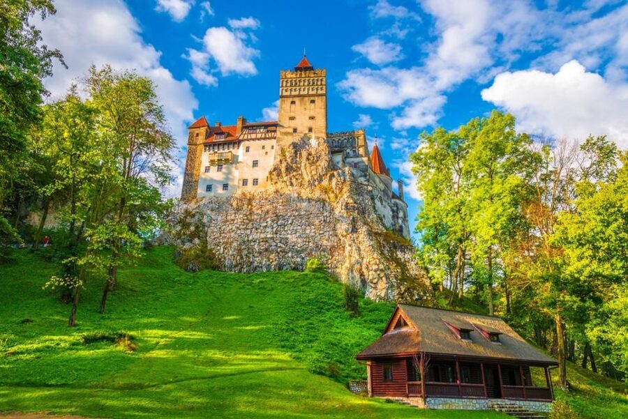 From Bucharest: Brasov Peles & Dracula's Castle Day Tour - Quick take on what you’ll remember