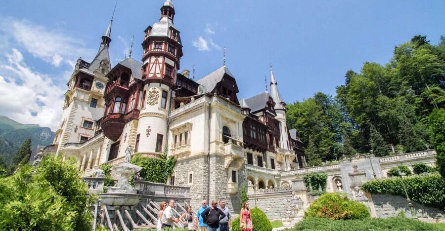 From Bucharest: Brasov Peles & Dracula's Castle Day Tour - Brasov’s medieval streets: what you do when the castles end