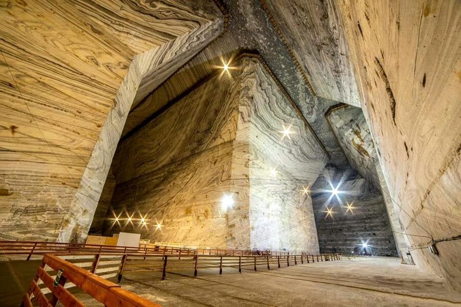 From Bucharest: Private Tour Salina Slanic: Salt Palace - Key highlights you’ll care about