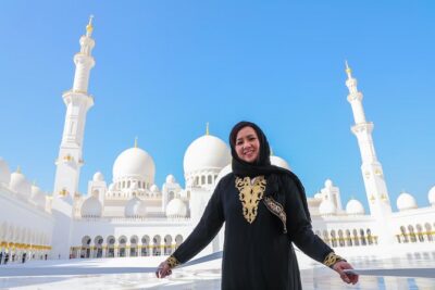 From Dubai To Abu Dhabi: Royal Palace, Grand Mosque &Etihad Tower - Your route: Mosque, Louvre photo stop, Corniche photos, Marina Mall, Palace, Etihad Tower