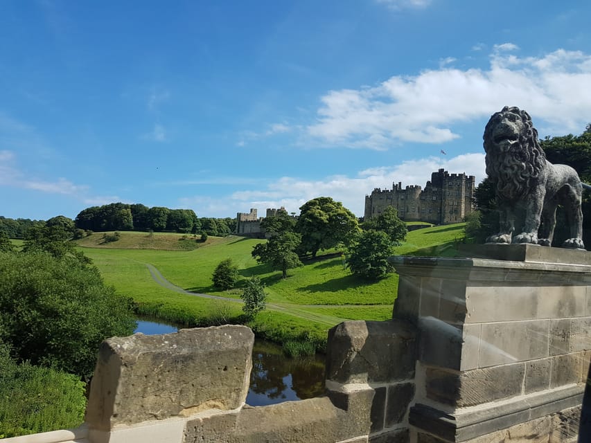 From Edinburgh: Holy Island, Alnwick Castle & Northumbria - Key highlights worth planning for