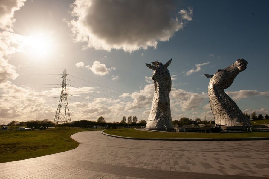 From Edinburgh: Loch Lomond, Kelpies & Stirling Castle Tour - Loch Lomond National Park: Balmaha and the bonny banks walk