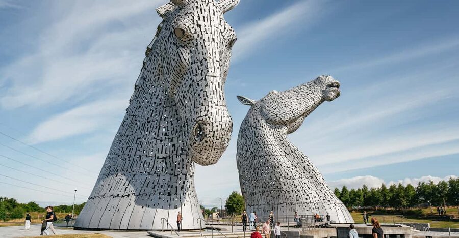 From Edinburgh: Loch Lomond, Stirling Castle & Kelpies Tour - From Edinburgh: why this day loop makes sense