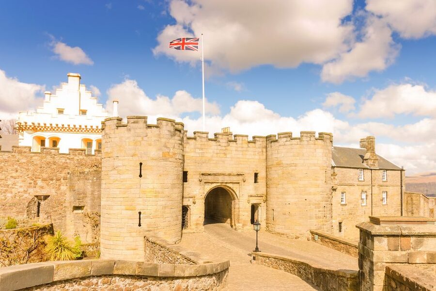 From Edinburgh: Stirling Castle, Loch Lomond & Whisky Tour - Loch Lomond & Trossachs National Park: time by the water