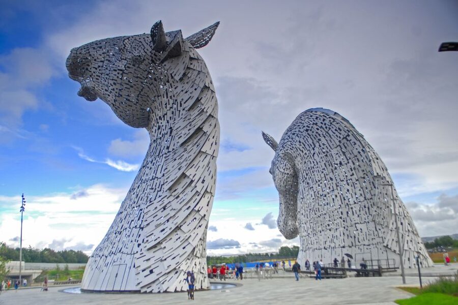 From Edinburgh: Stirling Castle, Loch Lomond & Whisky Tour - Edinburgh to Glasgow: Clydeside Distillery and museum time