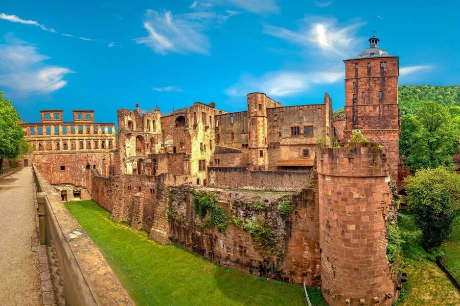 From Frankfurt: Heidelberg, Castle and Old City Guided Tour - Timing and free time: photos, lunch, and choosing your pace