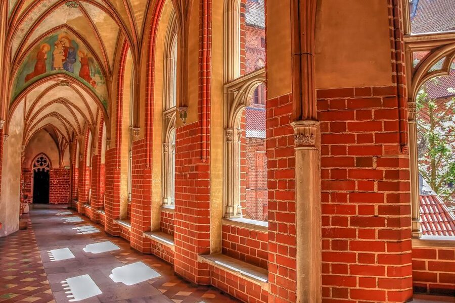 From Gdansk: Malbork Castle Half-Day Private Tour - Skip the ticket line: where time really saves money