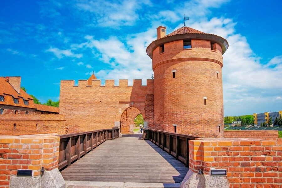 From Gdansk: Malbork Castle Half-Day Private Tour - Getting from Gdansk to Malbork without wasting your day