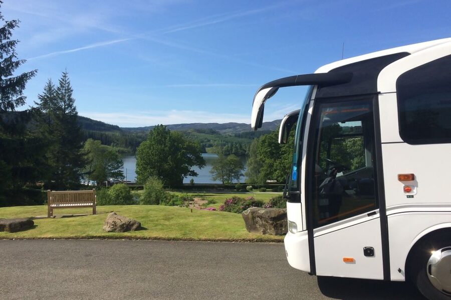 From Glasgow: Oban, Glencoe & West Highland Castles Day Trip - Glasgow start: getting on the right bus on Killermont Street