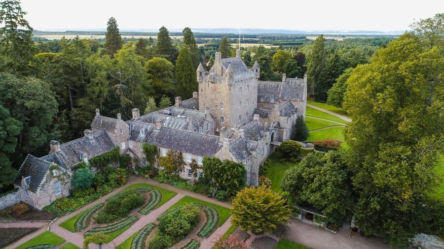 From Inverness: Cawdor Castle and Cairngorms National Park - A solid 8-hour route from Inverness (and why it feels efficient)