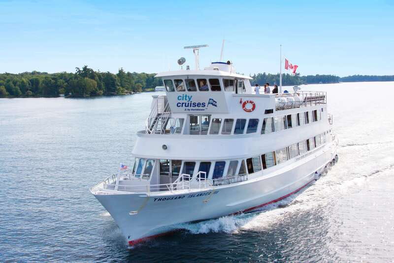 From Ivy Lea: 1000 Islands Boldt Castle Scenic Cruise - One hour vs Two-hour Two-Castle: how to choose your cruise