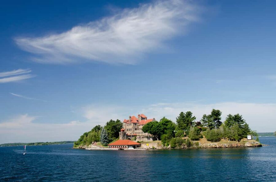 From Ivy Lea: 2-Hour Two Castle 1000 Islands Scenic Cruise - Key highlights at a glance