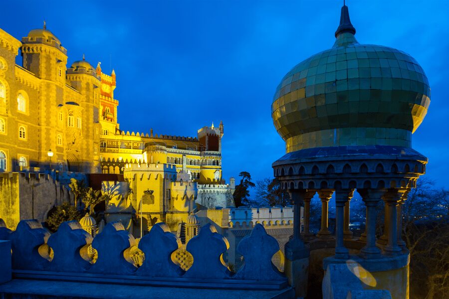 From Lisbon: Pena Palace, Regaleira, Sintra & Cascais Tour - Why This Sintra-and-Cascais Day Trip Works So Well