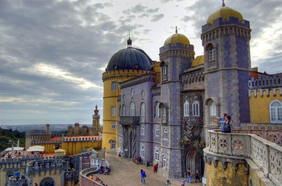 From Lisbon: Sintra Pena Palace Cascais 8-People Group Tour - Colares wine stop: a short detour with long roots