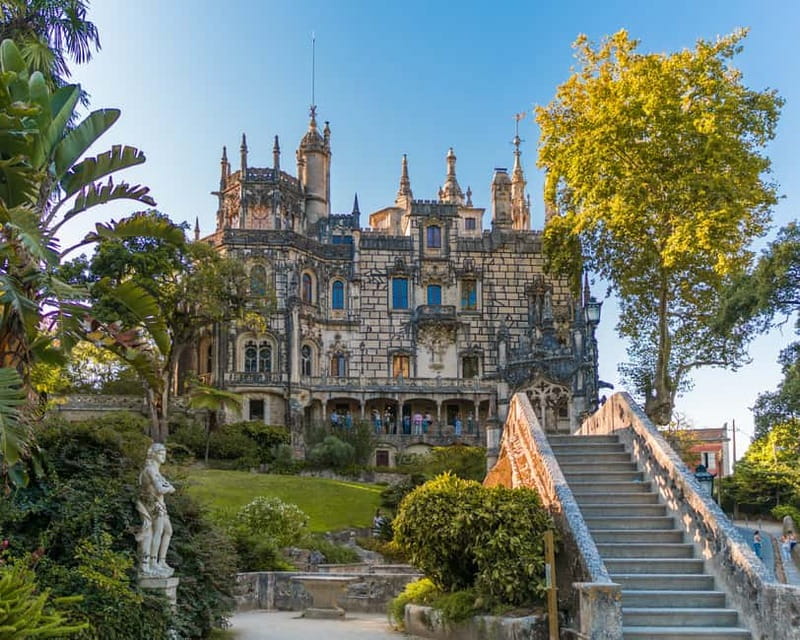 From Lisbon: Sintra, Pena Palace, Regaleira & Cabo Roca Tour - Vila de Sintra Break: Narrow Streets, Lunch Time, and Travesseiro