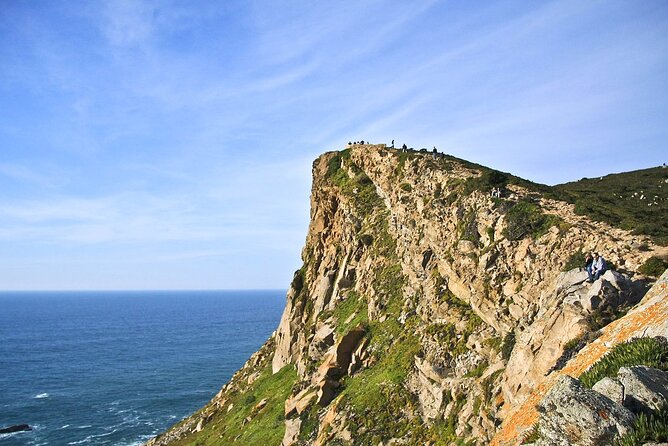 From Lisbon: Sintra, Pena Palace & Wine Tasting Small-Group Tour - Group size, comfort, and the driving factor