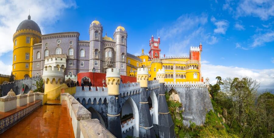 From Lisbon: Sintra Tour - Pena, Regaleira & Monserrate - From Lisbon to Sintra in one smooth push