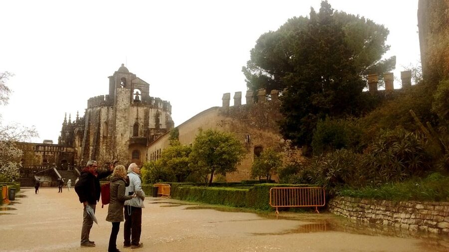 From Lisbon: Tomar, Christ Convent & Almourol Castle Tour - Climbing Tomar Castle and meeting Master Gualdim Pais