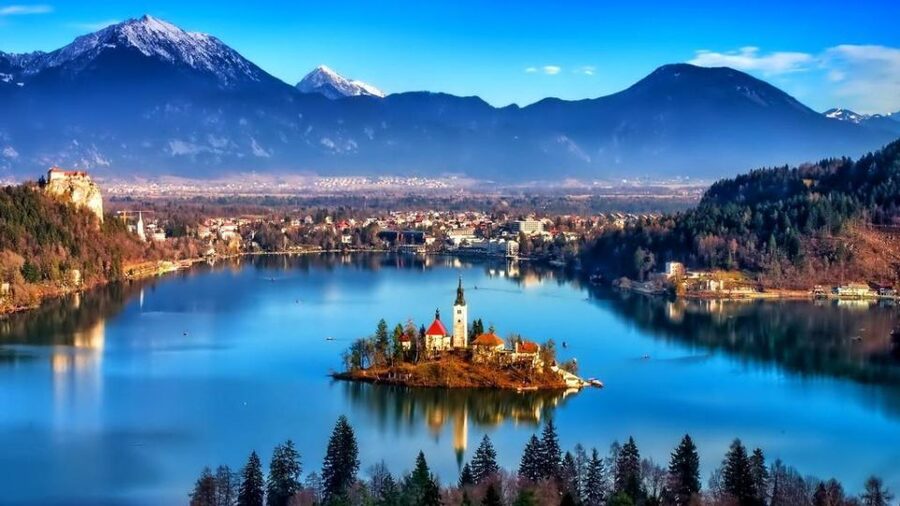 From Ljubljana: Trip to Lake Bled and Bled Castle - Bled Castle in about an hour: views, rooms, and how it feels above the lake