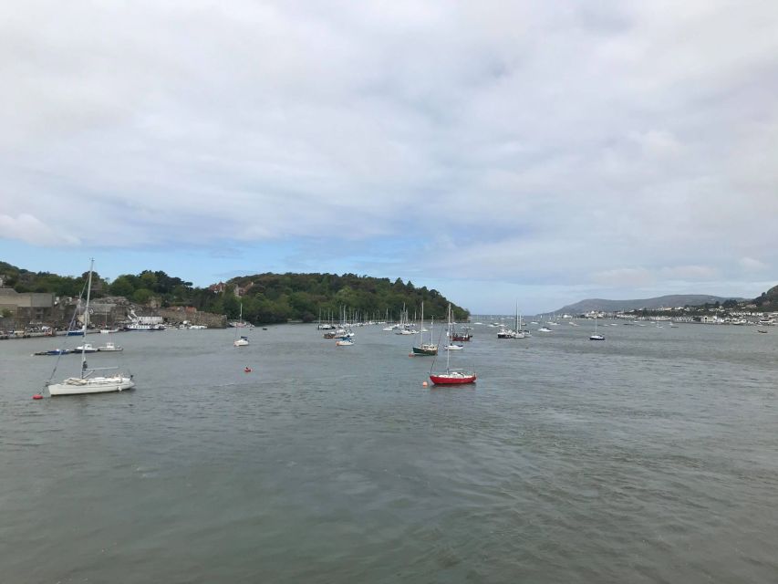 From Manchester: North Wales and Caernarfon Castle Day Trip - Conwy in 60 minutes: seaside views and real time to roam