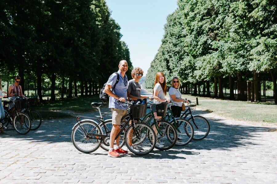 From Paris: Bike Tour to Versailles with Timed Palace Entry - Who should book this Versailles bike tour, and who should skip it