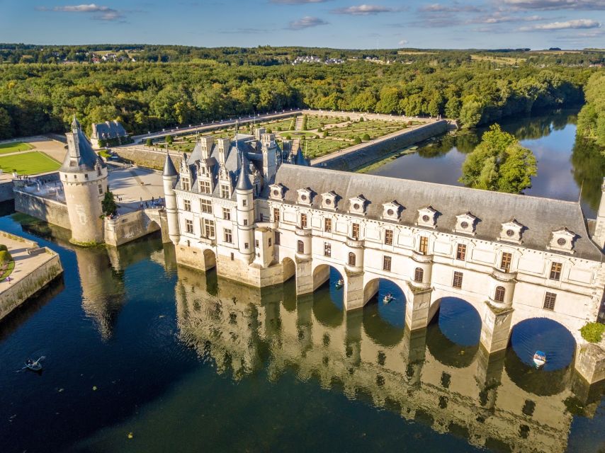 From Paris: Loire Valley Castles Day Trip With Wine Tasting - Blois Lunch Break at Square Louis XII: A Real Breather