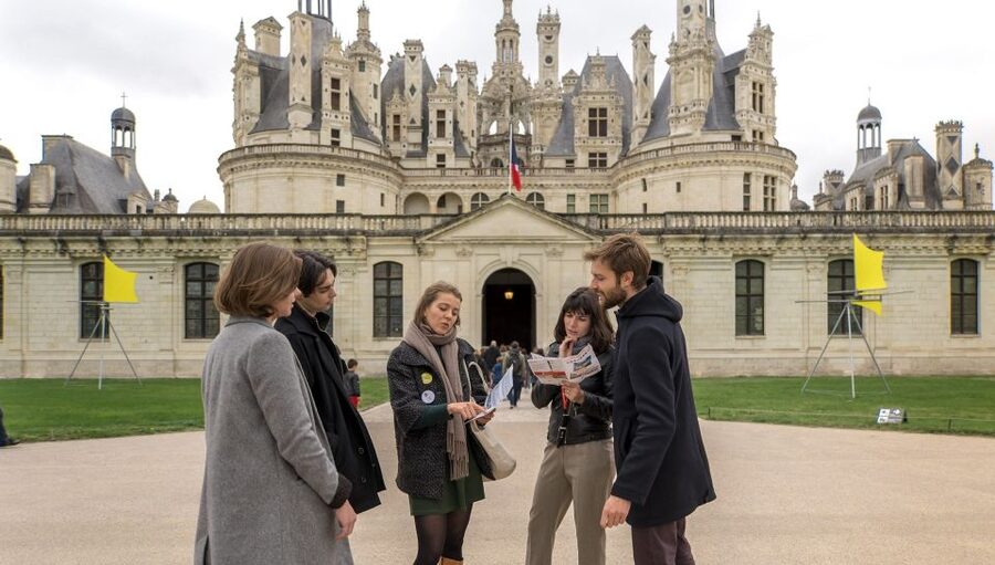 From Paris: Loire Valley Castles Tour with Hotel Transfers - Château de Chambord: French Renaissance grandeur at full scale